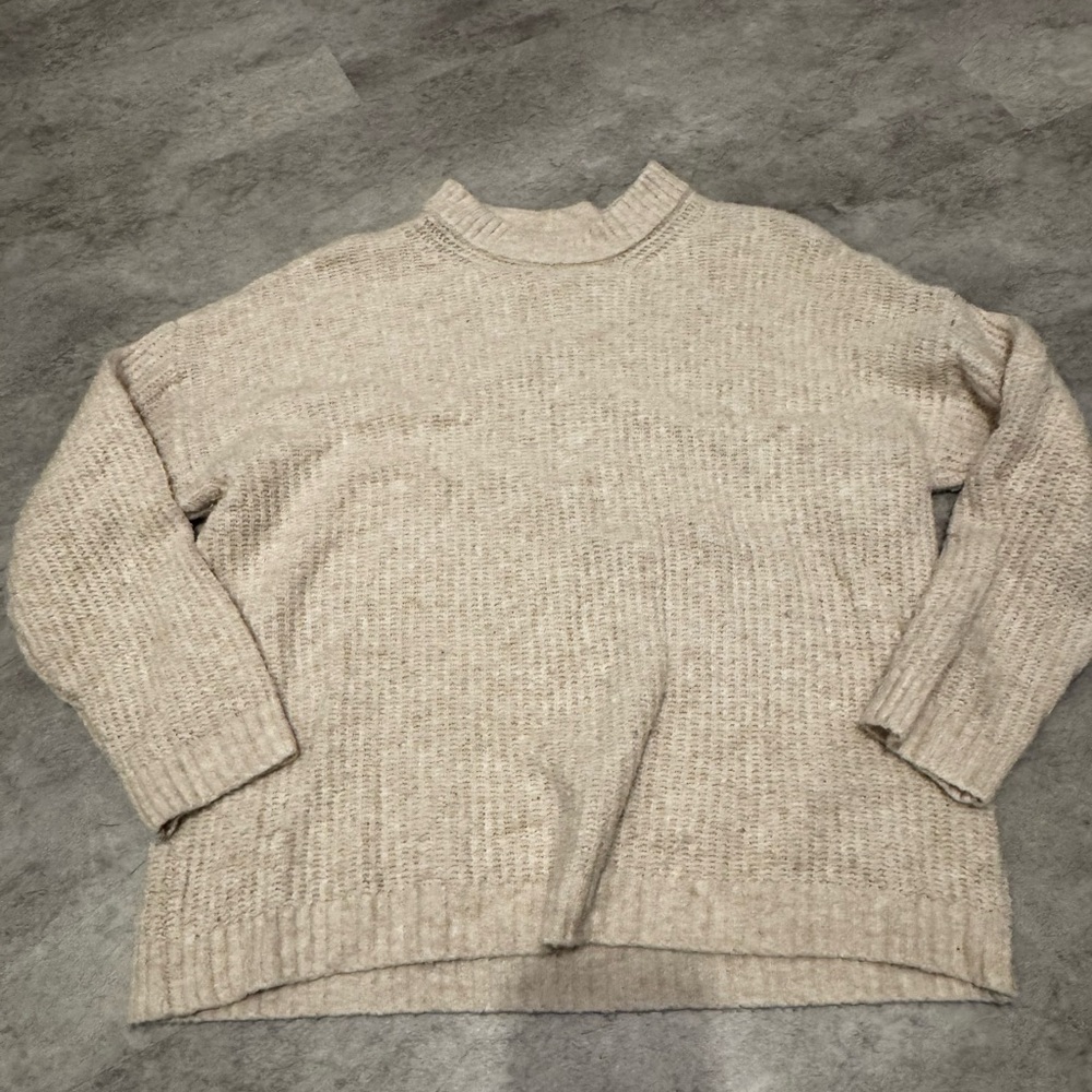 American Eagle Outfitters Cream Sweater